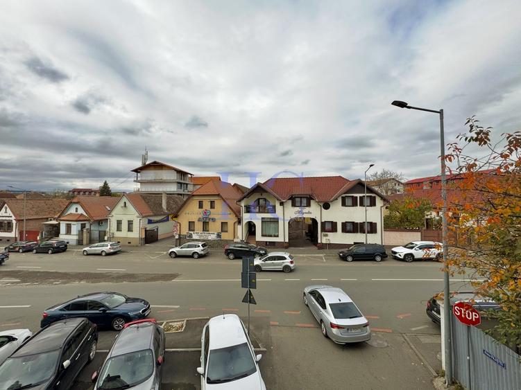 Apartament cu 2 camere decomandat, mobilat în Turnișor
