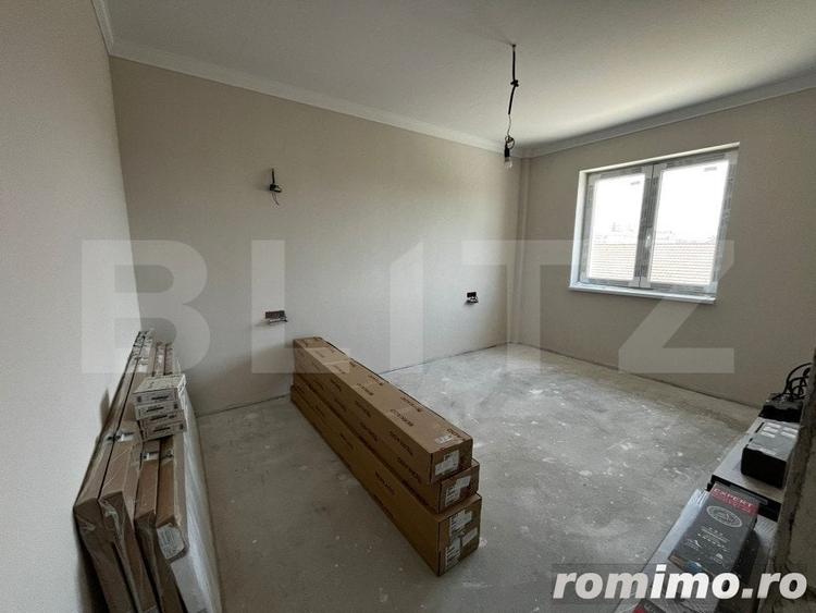Apartament cu 3 camere decomandat în Iosia