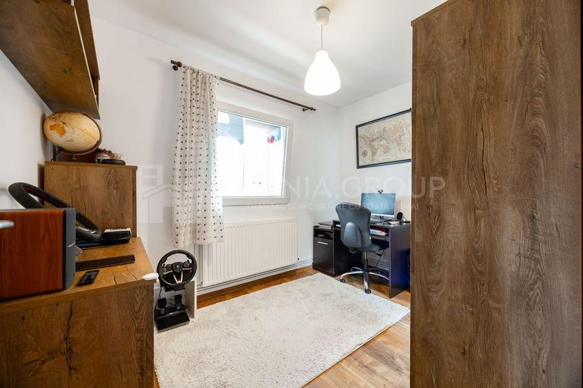 Apartament cu 4 camere decomandat, mobilat în Tractorul