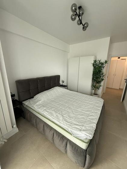 Apartament cu 2 camere decomandat în Est — fotografia 2