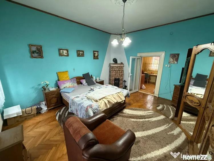 Casă cu 3 camere cu Teren 216 Mp în Orașul Vechi