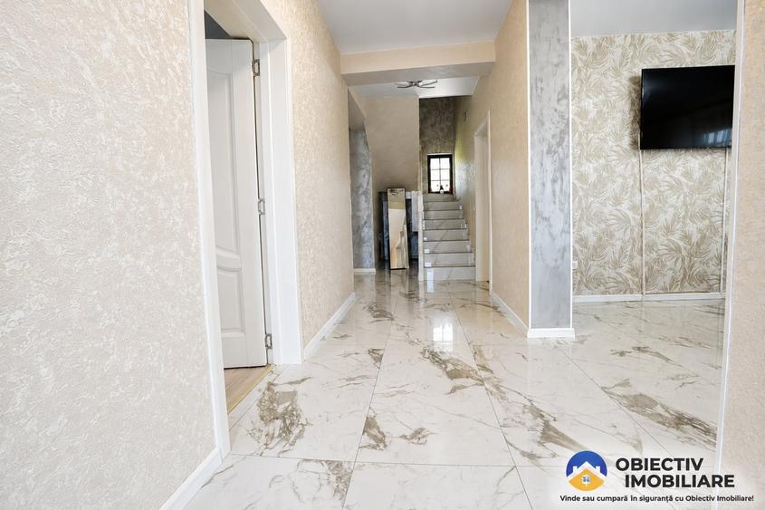 Casă individuală cu 5 camere cu Canalizare în Girov