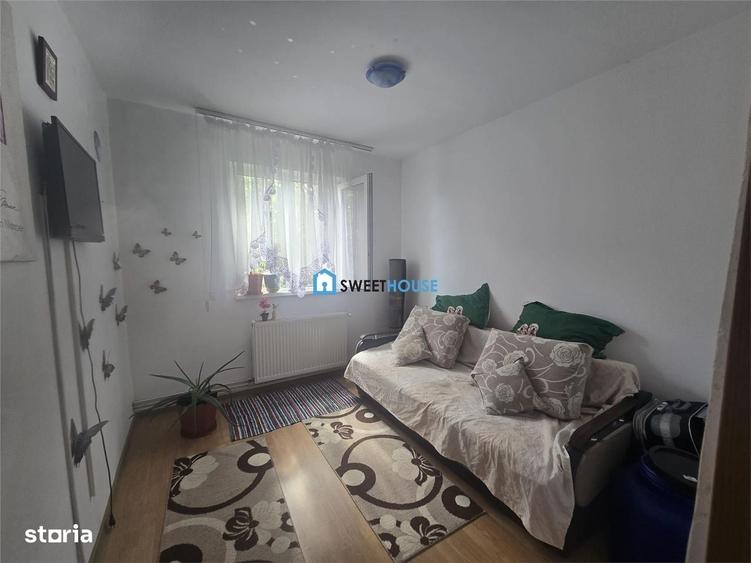 Apartament cu 2 camere semidecomandat în Exterior Vest