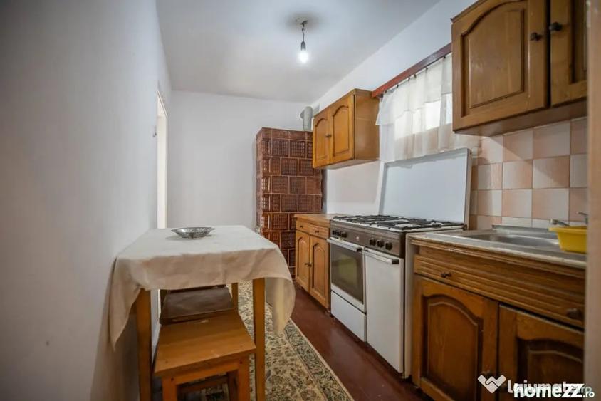 Casă cu 3 camere cu Teren 335 Mp în Sud