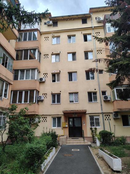 Apartament cu 2 camere semidecomandat, mobilat în Șagului