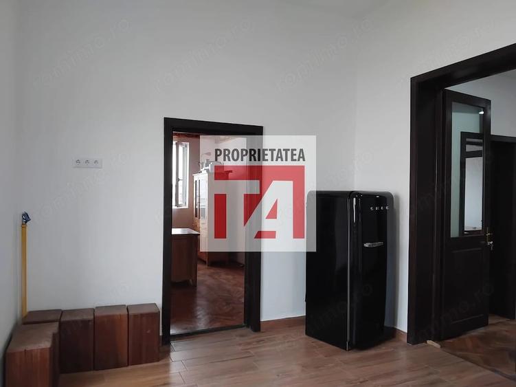 Spațiu comercial, de 249 mp, în Depozitelor