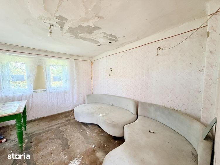 Casă cu 3 camere cu Teren 2880 Mp în Șagu