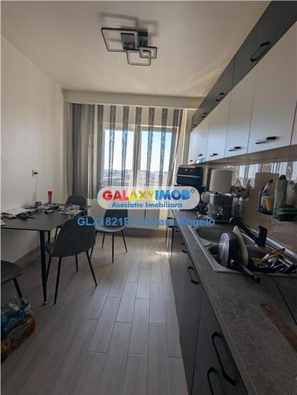 Apartament cu 3 camere decomandat în Rahova