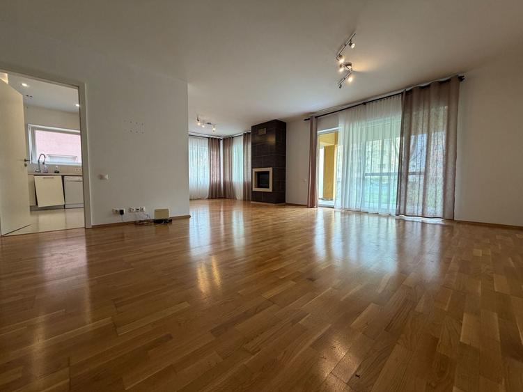Apartament modern cu gradina,  piscina comuna si spatiu de joaca copii - 2