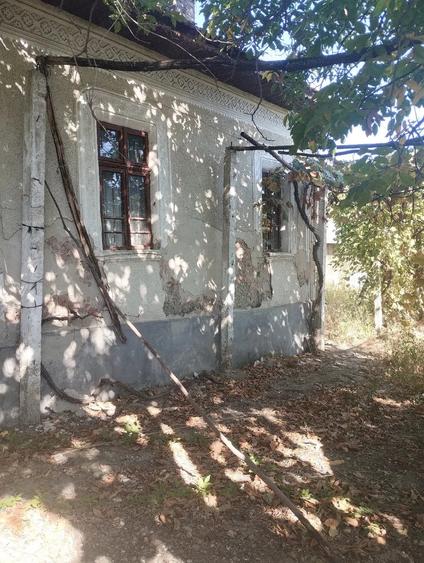 Casă cu Teren 900 Mp în Jiana
