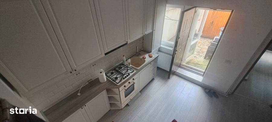 Casă cu 3 camere cu Teren 30 Mp în Ștefan cel Mare