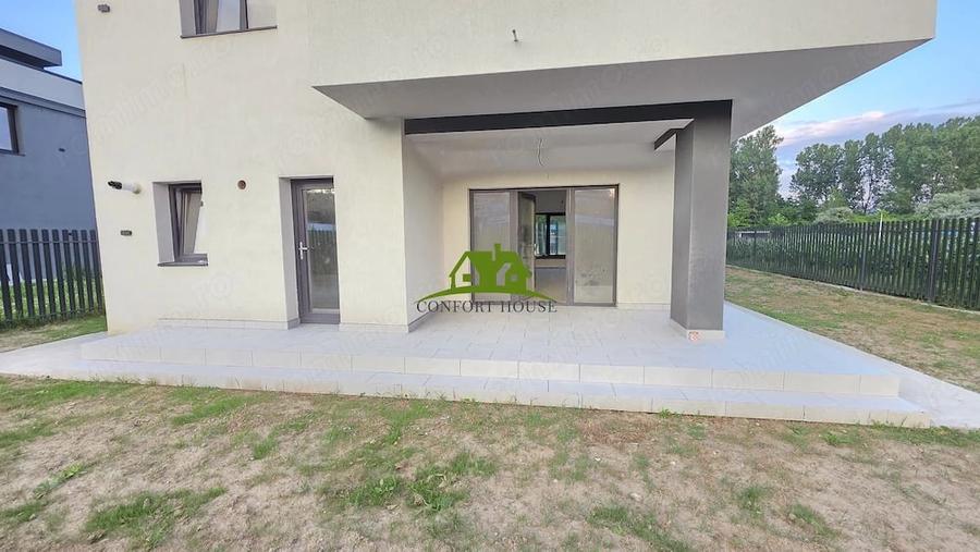 Casă cu 2 camere cu Teren 400 Mp în Bujoreni