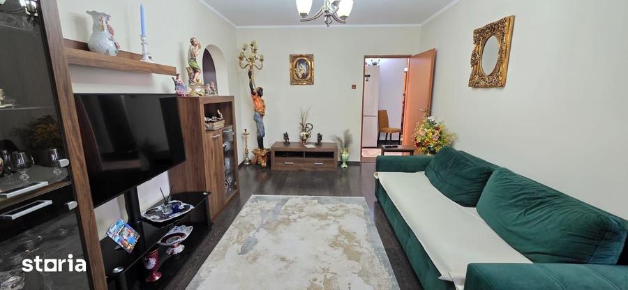 Apartament cu 4 camere în Far