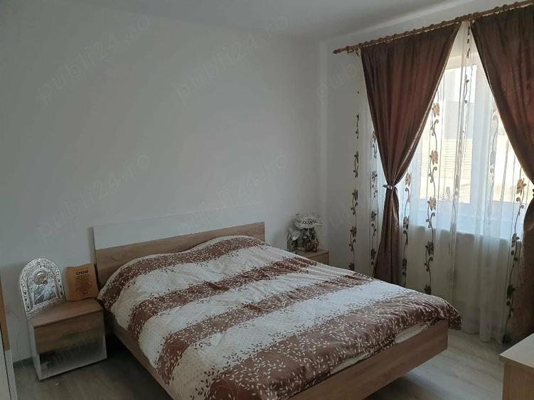 Apartament cu 2 camere semidecomandat, mobilat în Giroc
