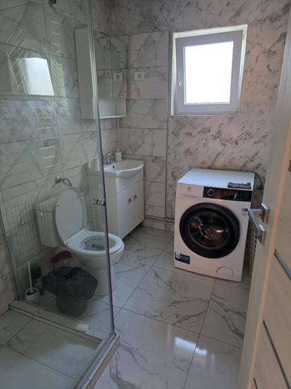 Casă cu 4 camere cu Teren 400 Mp în Utvin