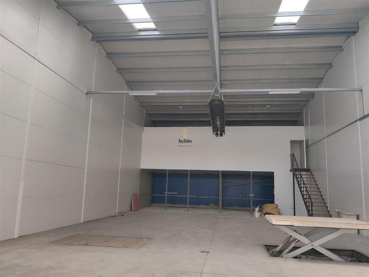 Spatiu Industrial - 340 mp - Logistica - Productie - Depozitare - Distributie - 2