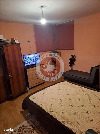 Apartament cu 2 camere semidecomandat în Primăverii