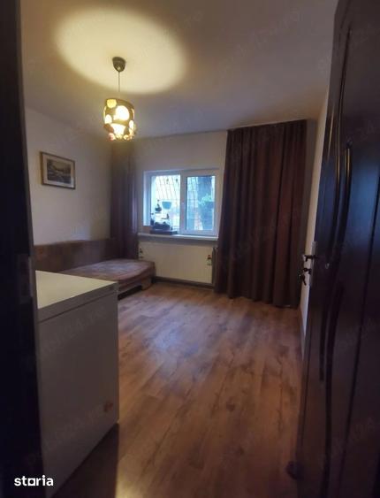 Apartament cu 3 camere decomandat în Rahova