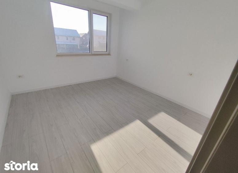 Casă cu 4 camere cu Teren 250 Mp în Valea Lupului