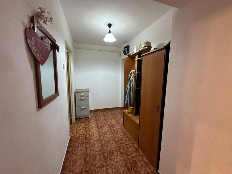 Garsonieră decomandată în Mazepa 1