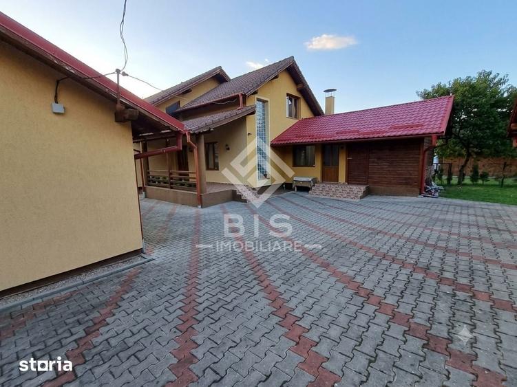 Casă cu 5 camere cu Teren 2194 Mp în Șintereag