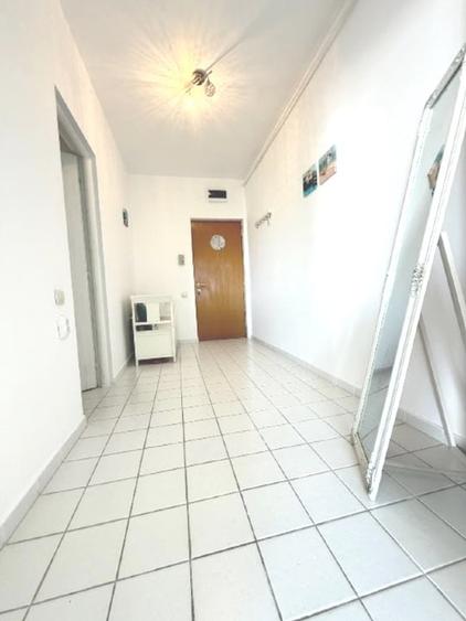 Garsonieră semidecomandată, mobilată în Nerva Traian