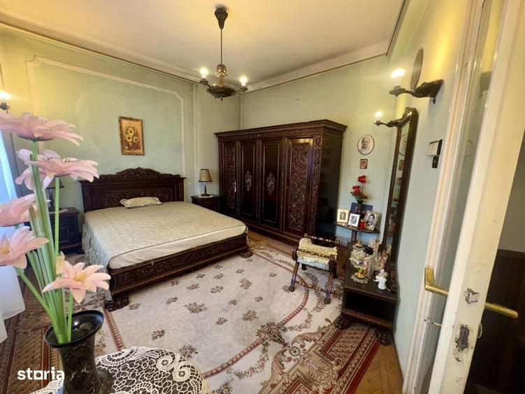 Apartament cu 4 camere, mobilat în Central