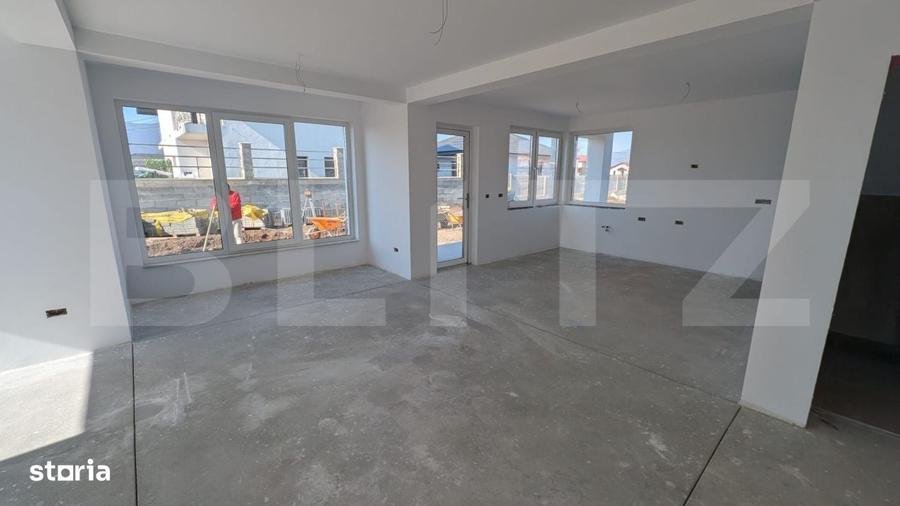 Casă cu 4 camere cu Teren 400 Mp în Central