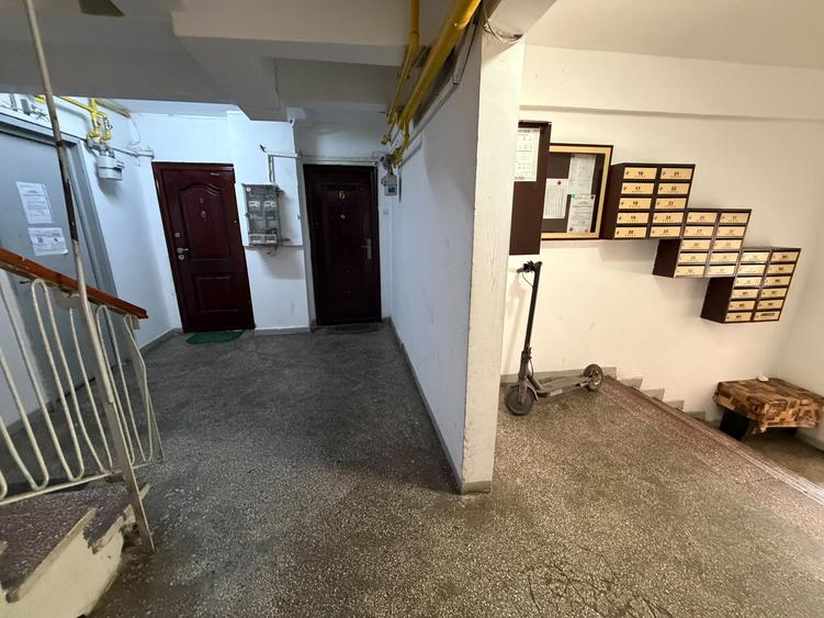 Garsoniera Fizicienilor Bloc 1982 Reabilitat Parter Inalt 15 Min Metrou - 14