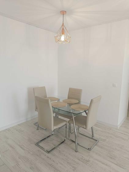 Apartament cu 2 camere semidecomandat în Lipovei