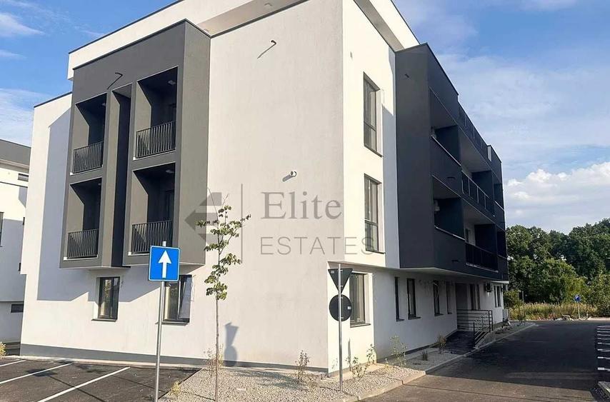 Apartament cu 2 camere decomandat în Sânmartin
