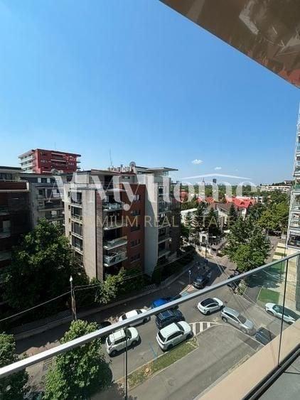 Apartament cu 2 camere decomandat, mobilat în Herăstrău