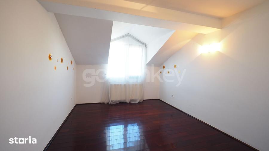 Vila duplex spatioasa cu 6 camere - 16