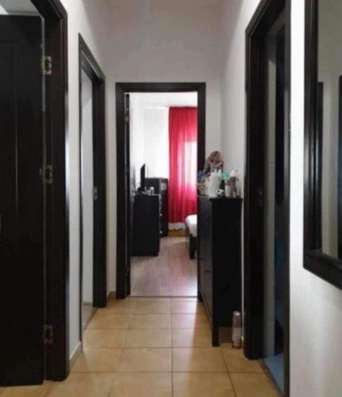 Apartament cu 3 camere decomandat în Tătărași