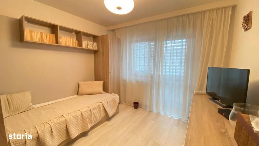Apartament cu 4 camere în Astra