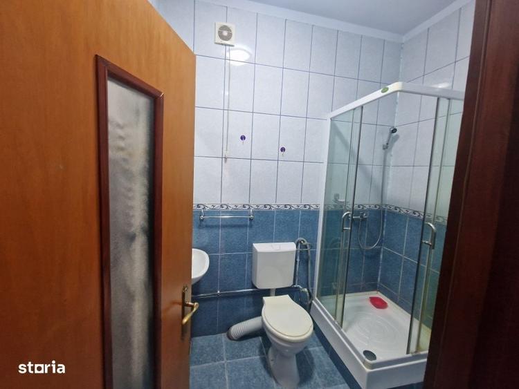 Casă cu 4 camere cu Teren 1500 Mp în Bazoș