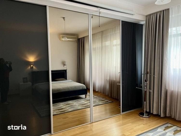 Apartament cu 3 camere în Aviatorilor
