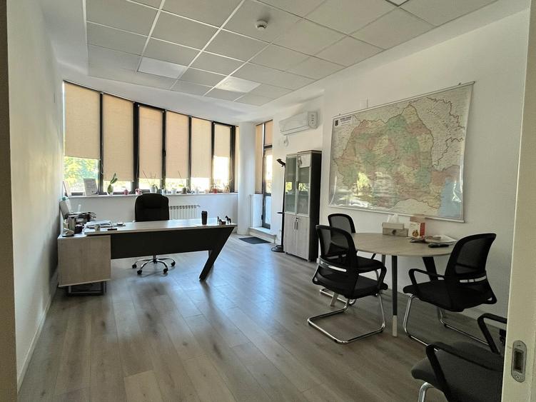 Birou, de 897 mp, în 13 Septembrie