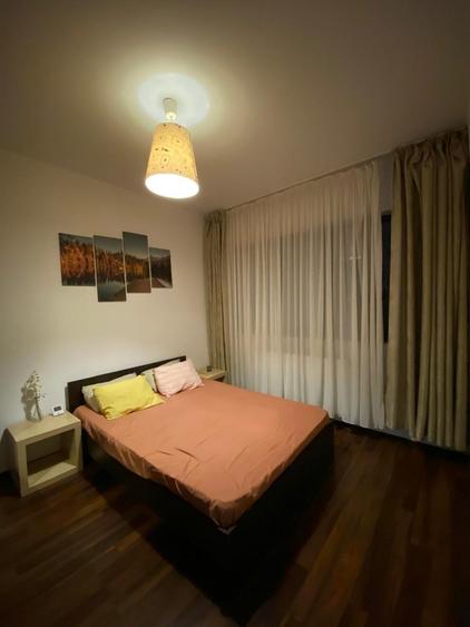 Apartament cu 3 camere decomandat, mobilat în Metalurgiei