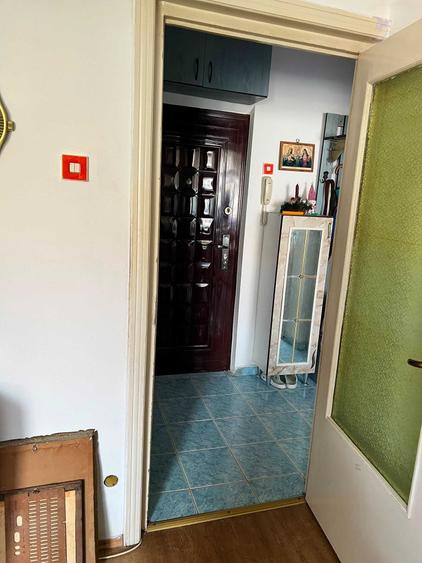 Garsonieră decomandată în Iosia