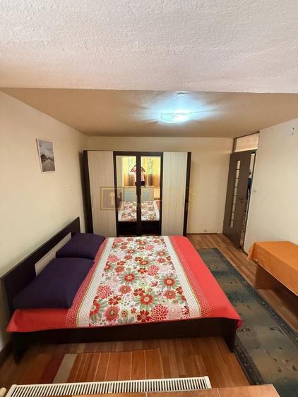 Apartament cu 3 camere decomandat, mobilat în Soarelui — fotografia 1