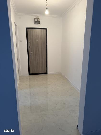 Apartament cu 3 camere în Drumul Taberei