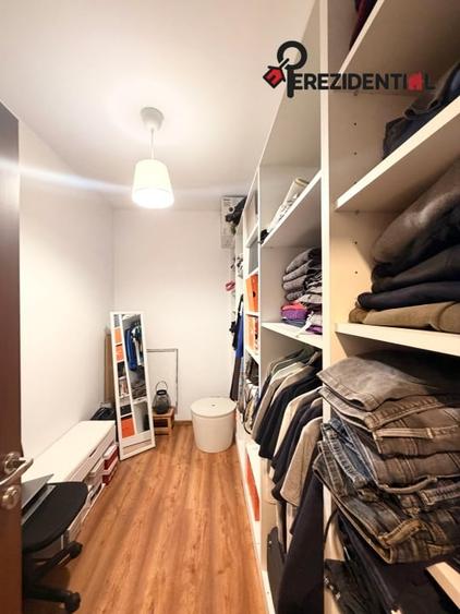 Penthouse cu 4 camere decomandat, mobilat în Plevnei
