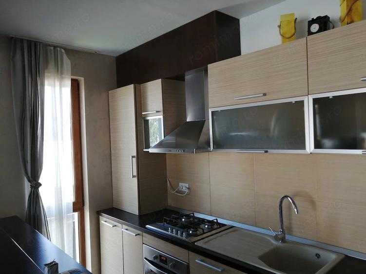 Apartament cu 2 camere nedecomandat în Dumbrăvița