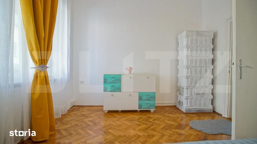 Apartament in vila , 3 camere Zona Centrala cu pivnita , baie ,balcon - 3