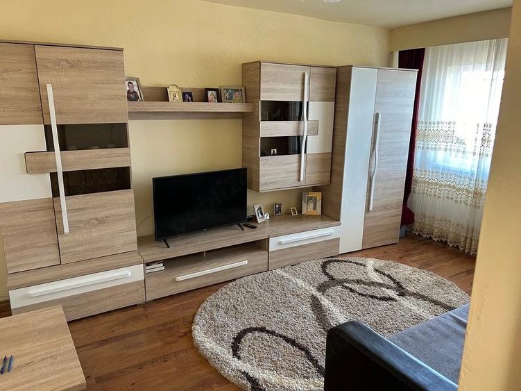 Apartament cu 2 camere decomandat în Aurel Vlaicu