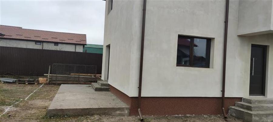 Duplex cu 8 camere cu Teren 1023 Mp în Nanov