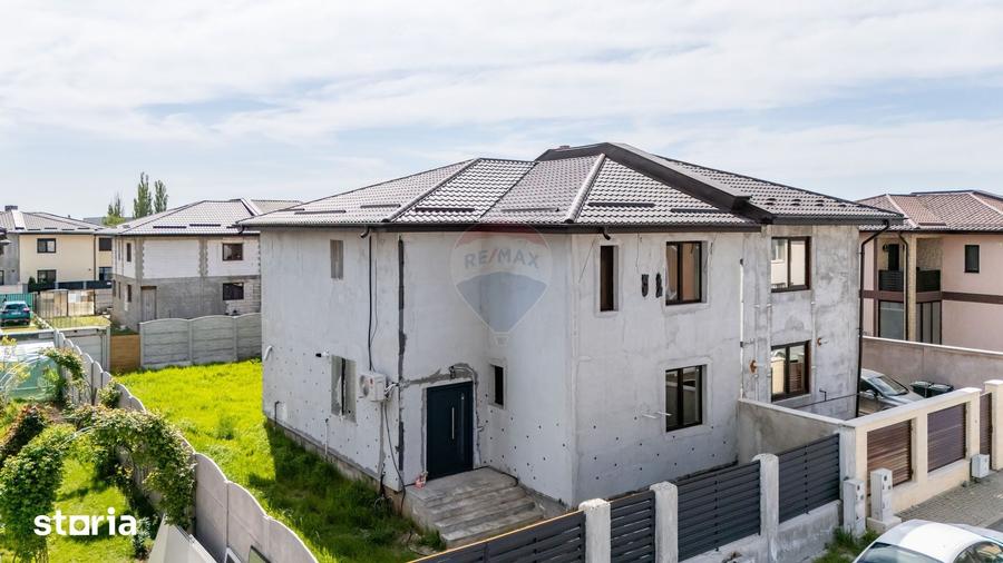 Casă cu 5 camere cu Teren 348 Mp în Central