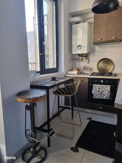 Apartament cu 2 camere, mobilat în Tomis Plus
