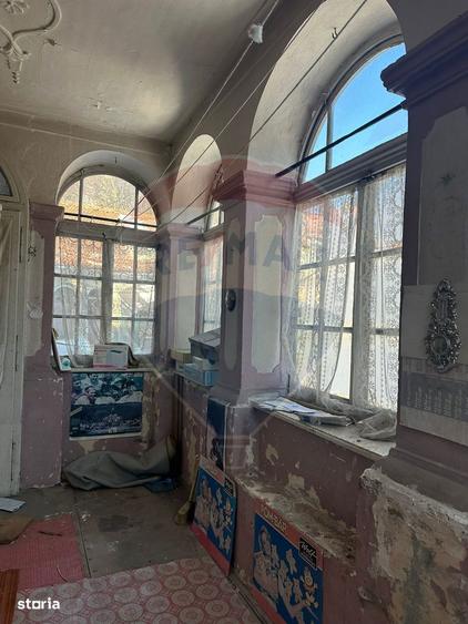 Casă cu 3 camere cu Teren 350 Mp în Schei